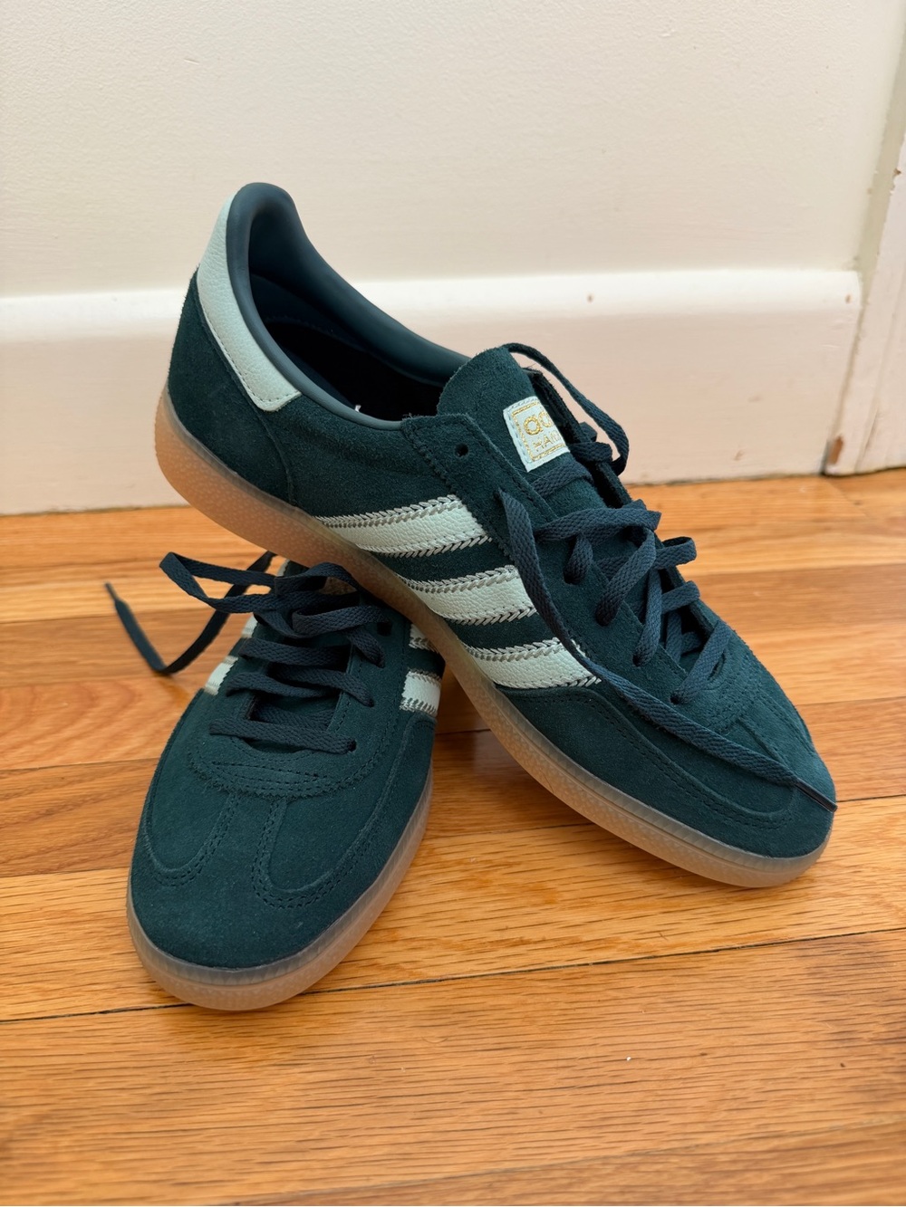 adidas Women’s Dark Green Suede Sneakers with Light Green Stripes